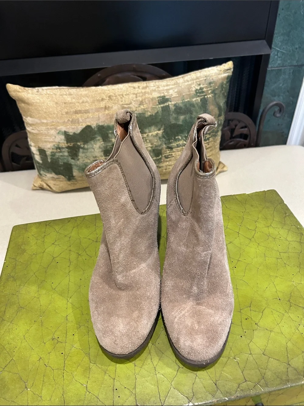 Donald Pilner - 9m -Women's Suede Chelsea Booties - Taupe